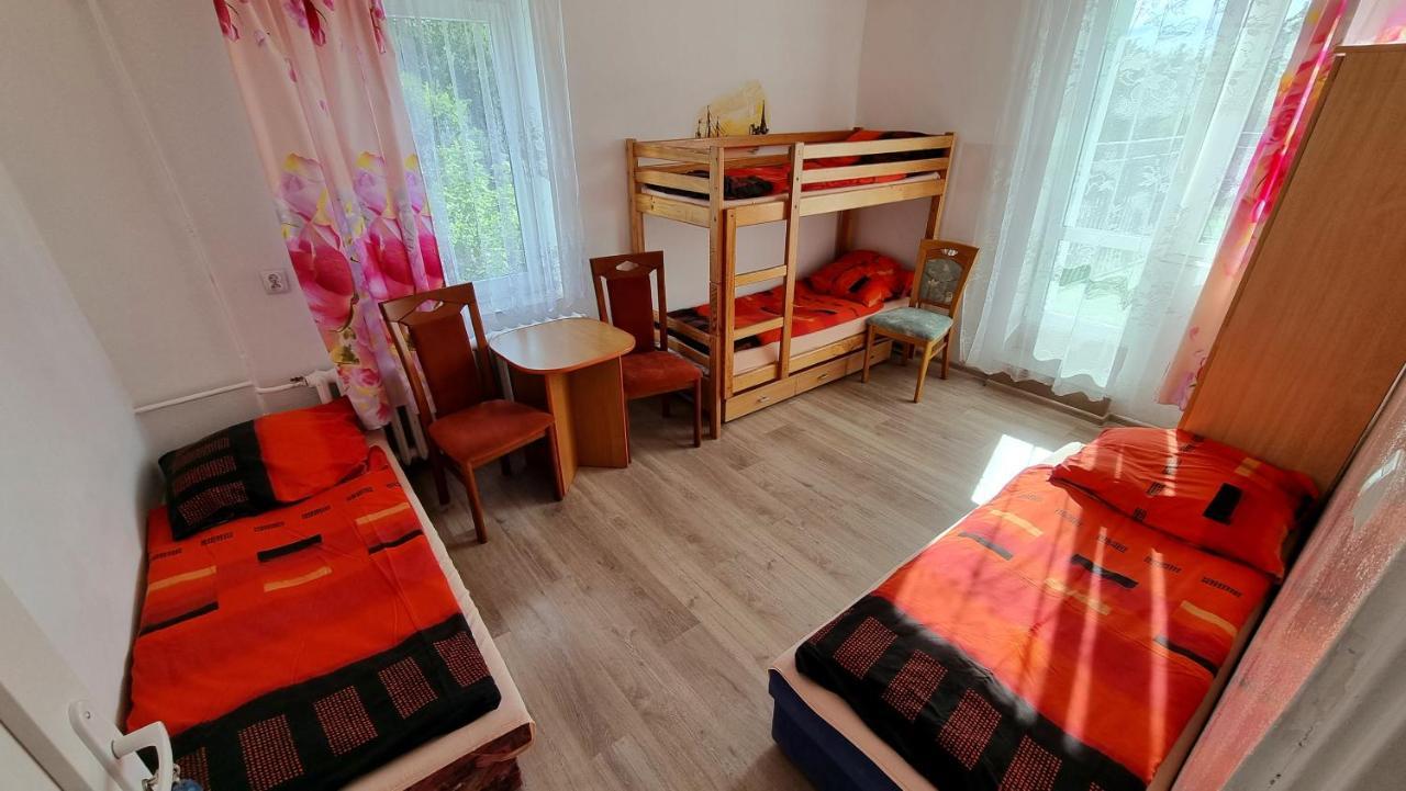 스모우진스키 라스 Osrodek Beata / Fiord B&B 외부 사진